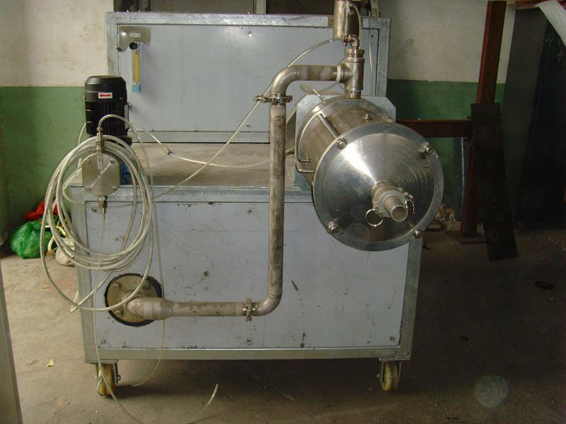 Latex forming machine